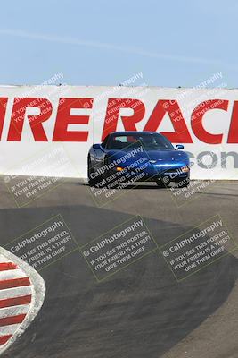 media/May-16-2025-Speed Ventures (Fri) [[030a46a976]]/Yellow/Session 3 (Corkscrew)/